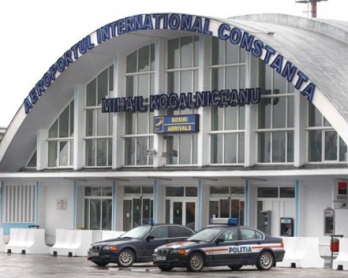 Aeroportul Internaţional Mihail Kogălniceanu, DE RÂSUL CIORILOR!